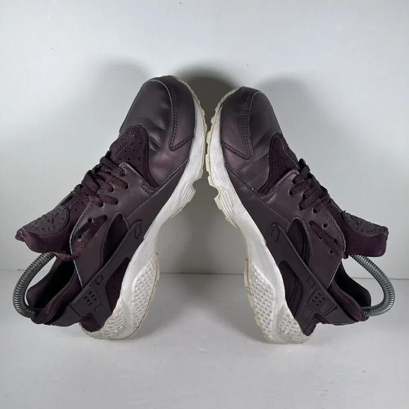 Nike Air Huarache Metallic Mahogany Athletic Shoes Sneakers Women's Size 9 - Picture 5 of 8